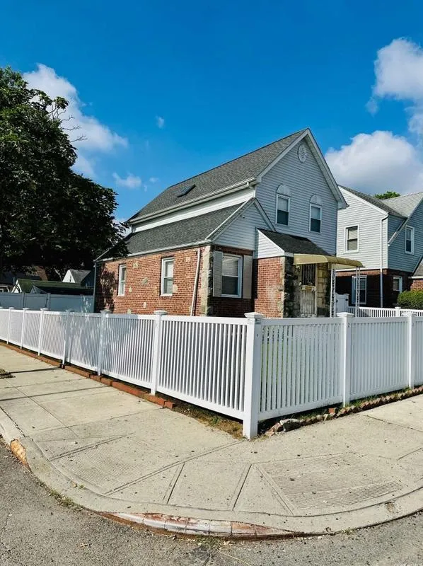 th Ave, Cambria Heights, NY 11411 - MLS 3489879 for Sale