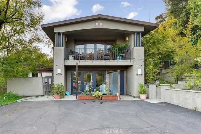 Pomona, Los Angeles County, CA House for sale Property ID: 416225897