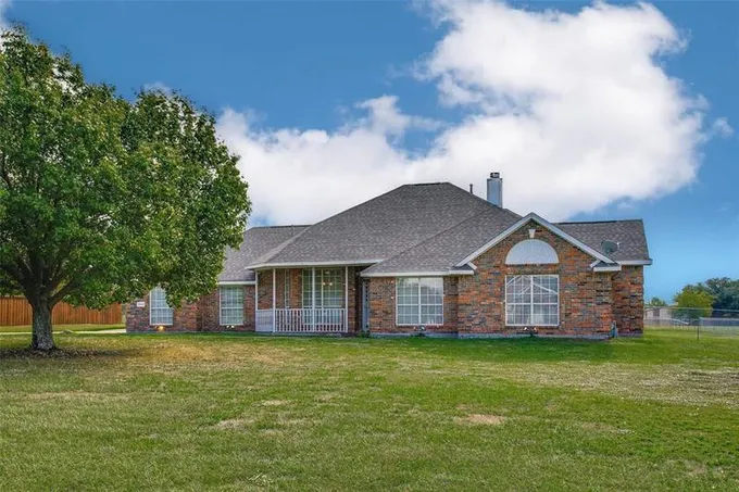 10224 Richard Cir, Forney, TX 75126 for Sale
