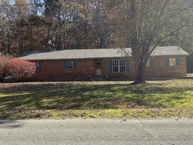 416 Jamison Dr, Huntingdon, TN 38344  MLS# 11504159 for Sale
