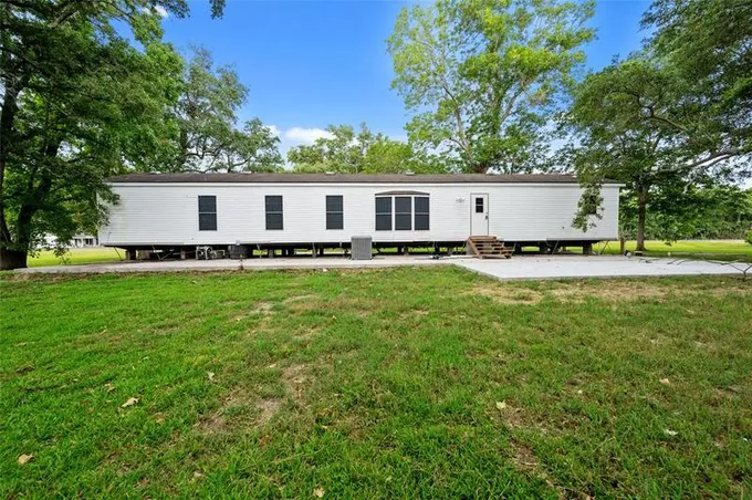 2934 Highway 65, Anahuac, TX 77514 for Sale