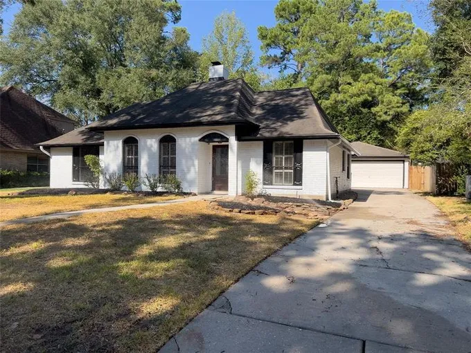 3022 Falling Brook Dr, Kingwood, TX 77345 for Sale