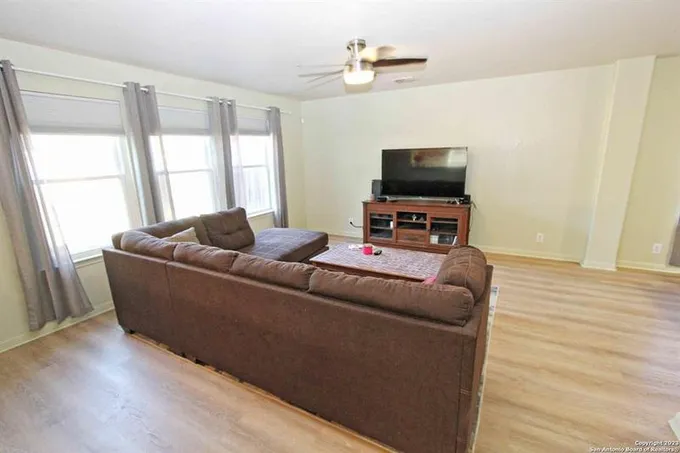 10524 ANCIENT ANCHOR, San Antonio, TX 78245-1670 for Sale