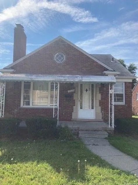 15628 Lincoln Ave, Eastpointe, MI 48021 - MLS 20230085627 for Sale