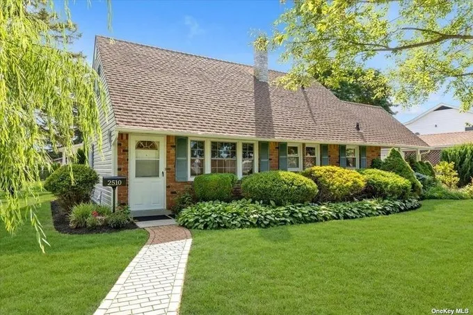 2510 2ND ST, East Meadow, NY 11554 Single Family Residence For Sale  MLS# 3514563
