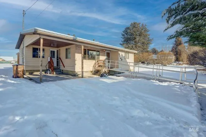 1108 Cherry Ln. Emmett, ID 83617  621199540 for Sale