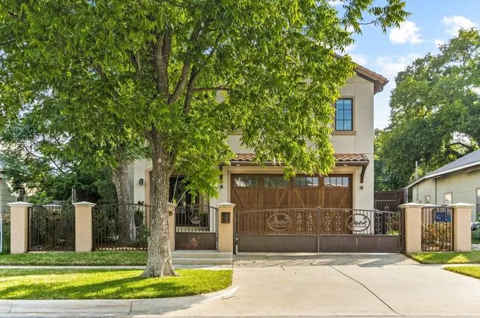 1309 Clinton Ave, Fort Worth, TX 76164 - MLS 20505171 for Sale
