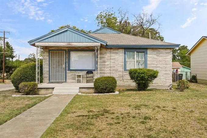 1201 Marion Ave, Fort Worth, TX 76104 for Sale