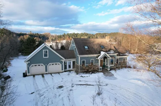 37 Deer Run Ln, Lyndon, VT 05851 - MLS 4982799 for Sale