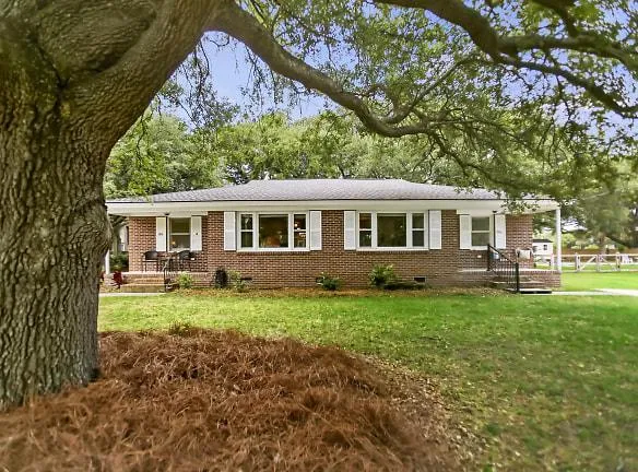 1506 Lorenzo St #A - Mount Pleasant, SC 29464 - Home For Rent