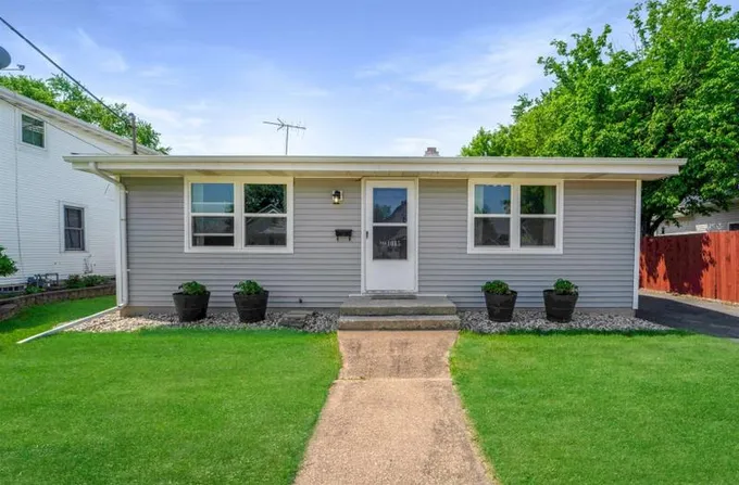 Appleton, Outagamie County, WI House for sale Property ID: 416643395