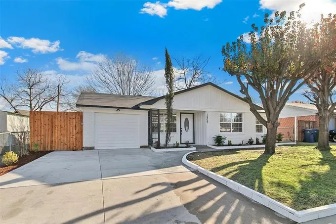1800 S 5th St, Garland, TX 75040 for Sale