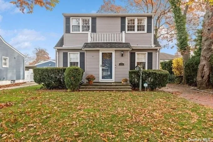 Merrick, Nassau County, NY House for sale Property ID: 418338422