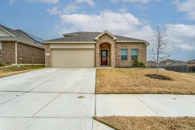 5400 Brahma Trl, Fort Worth, TX 76179 for Sale