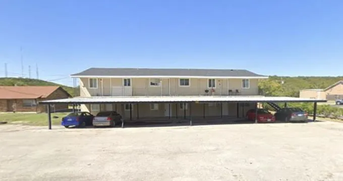 Copperas Cove, TX - Apartment - $700.00  905 N Main St for Sale