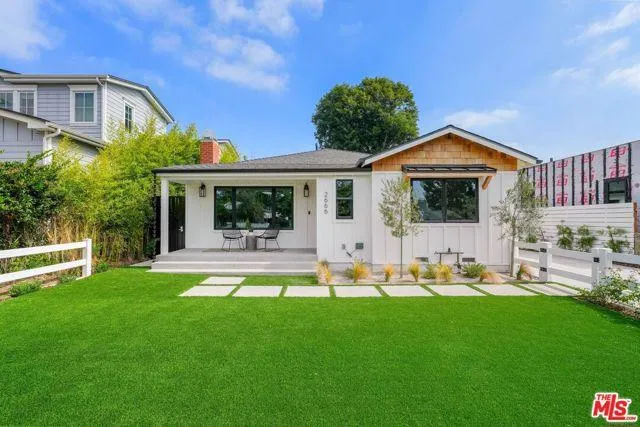 2666 Greenfield, Los Angeles CA 90064 for Sale