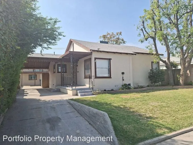 811 WOODROW AVE for Sale