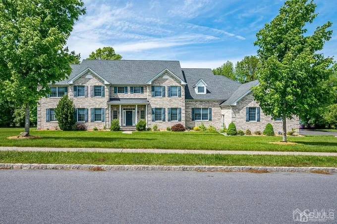 12 Hayduk Dr, Edison, NJ 08820  MLS# 2314118R for Sale