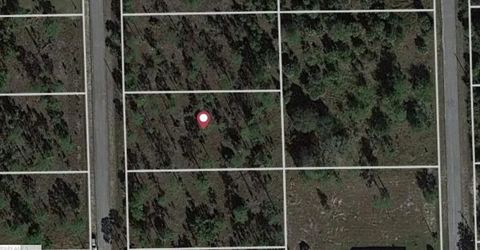 912 Cleveland Ave, Lehigh Acres, FL 33972 - MLS 223094038 for Sale