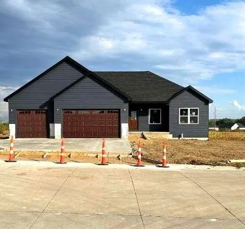 1939 Wheatland Valley Drive, Salina, KS 67401  605112770 for Sale