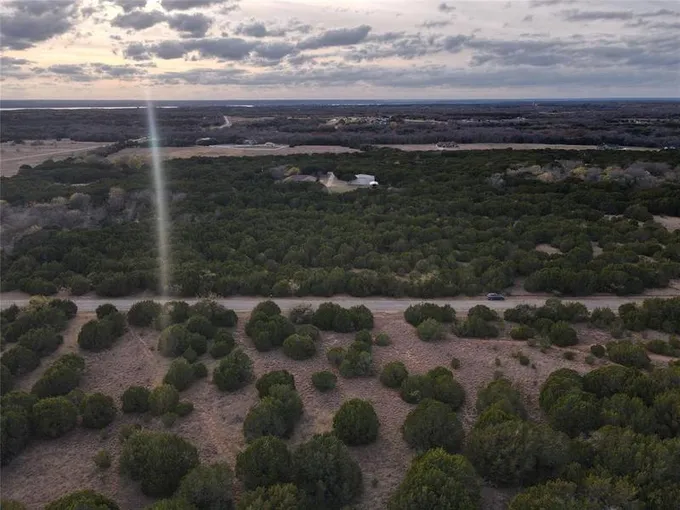 5028 Horseshoe Dr, Whitney, TX 76692 for Sale