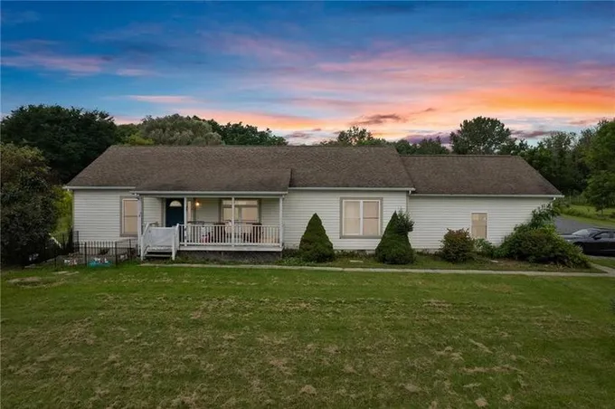 Romulus, Seneca County, NY Lakefront Property, Waterfront Property, House for sale Property ID: 418415101