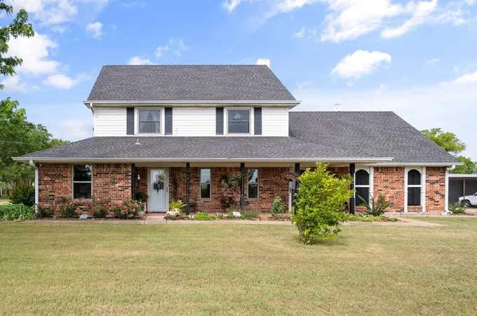 233 Fm 2738, Alvarado, TX 76009 - MLS 20350181 for Sale