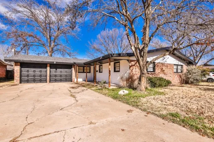 3014 56th Street, Lubbock, TX 79413 for Sale