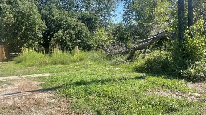 2711 Delano St, Houston, TX 77004 for Sale