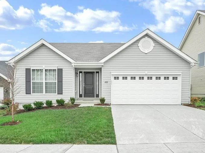 5622 Sun Bear Dr, House Springs, MO 63051 - MLS 23051094 for Sale
