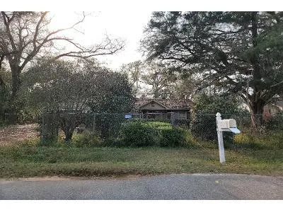 Lumpkin St for Sale