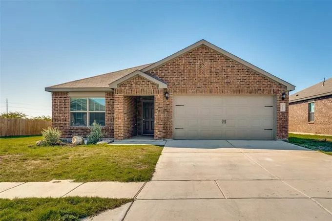 172 Cattlemans Creek Rd W, Newark, TX 76071 for Sale