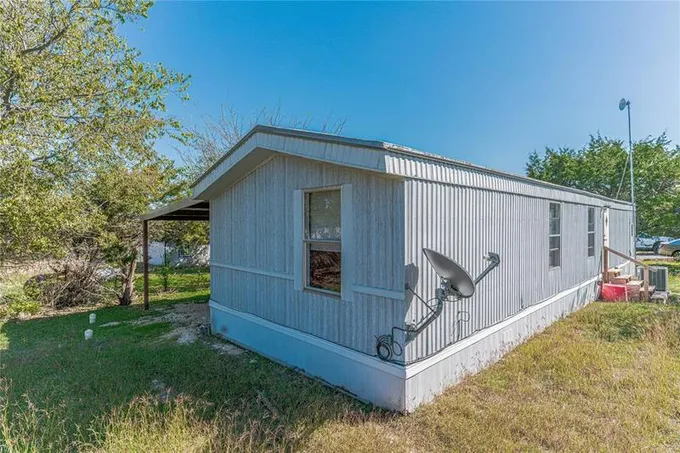 820 Pecos River Dr, Granbury, TX 76048 for Sale
