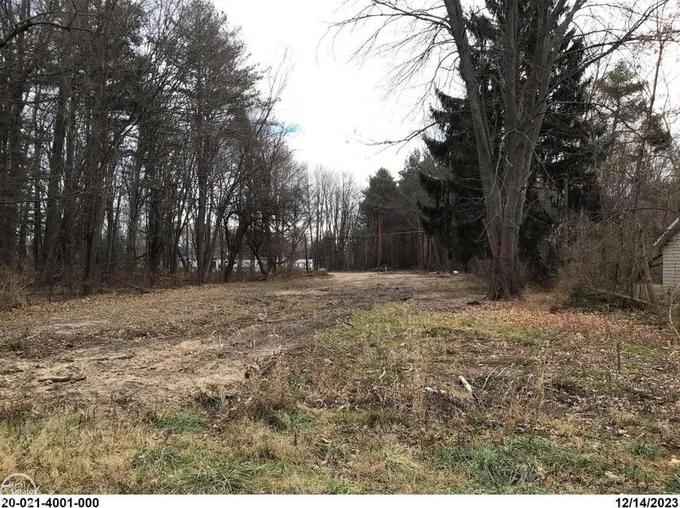 4252 Parker, Fort Gratiot, MI 48059  621100334 for Sale