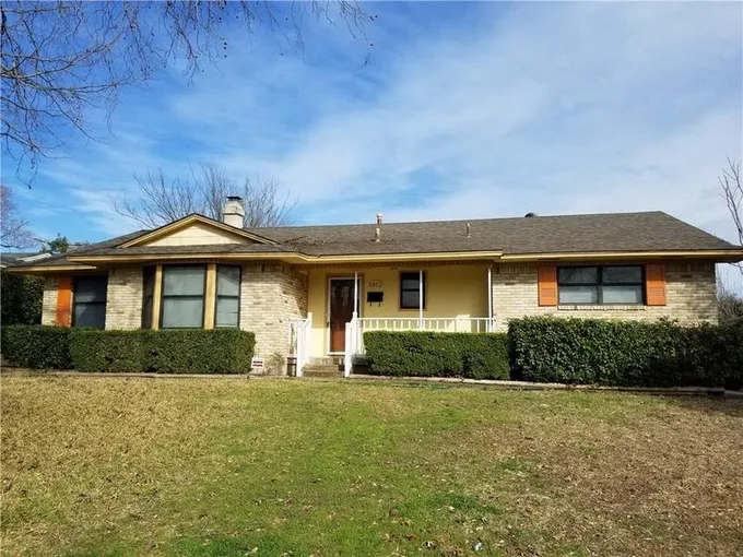 3002 Medina Dr, Garland, TX 75041 for Rent