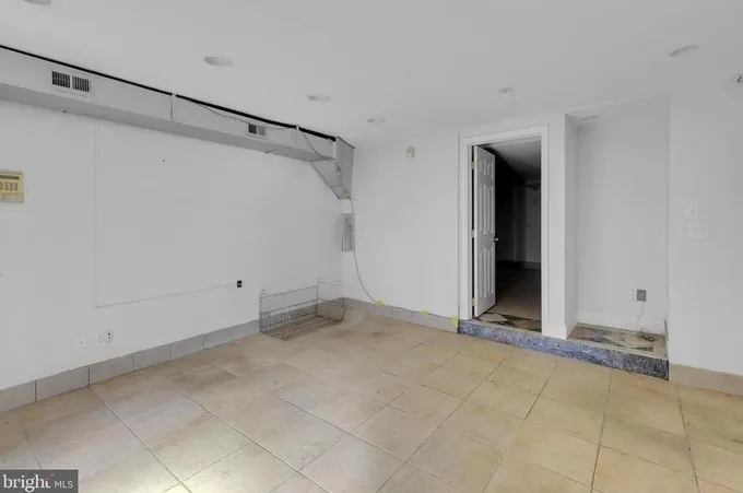 711 Sansom St #1, Philadelphia, PA 19106 - MLS PAPH2281042 for Sale