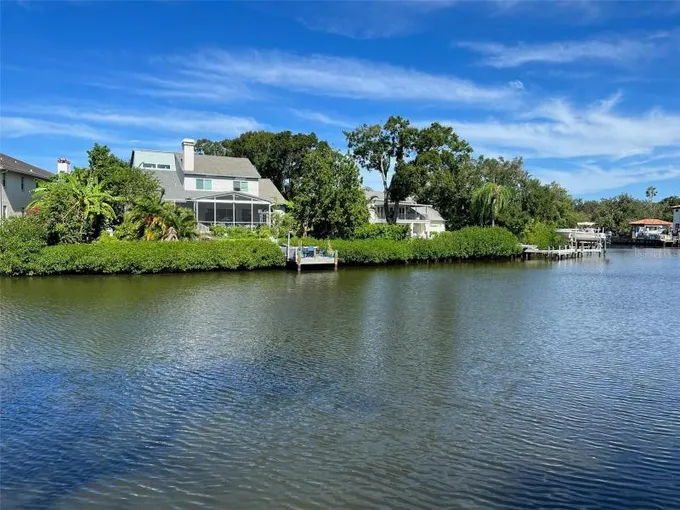 Tampa, Hillsborough County, FL Lakefront Property, Waterfront Property, House for sale Property ID: 417801561