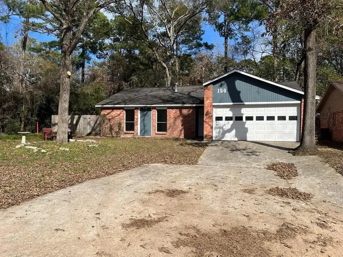 150 W Woodstock Circle Dr, The Woodlands, TX 77381 for Sale