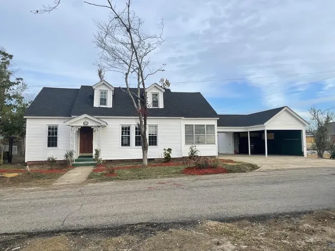 205 N 12th Ave, Amory, MS 38821  MLS# 23-4158 for Sale