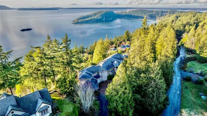 1148 BRIGHTON CREST DR, Bellingham, WA 98229 Single Family Residence For Sale  MLS# 2185076