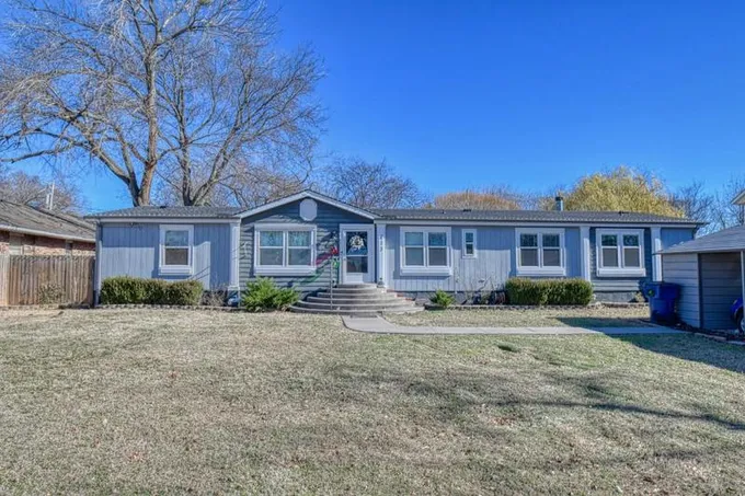 413 S 4TH ST, Noble, OK 73068 Single Family Residence For Sale  MLS# 1092218
