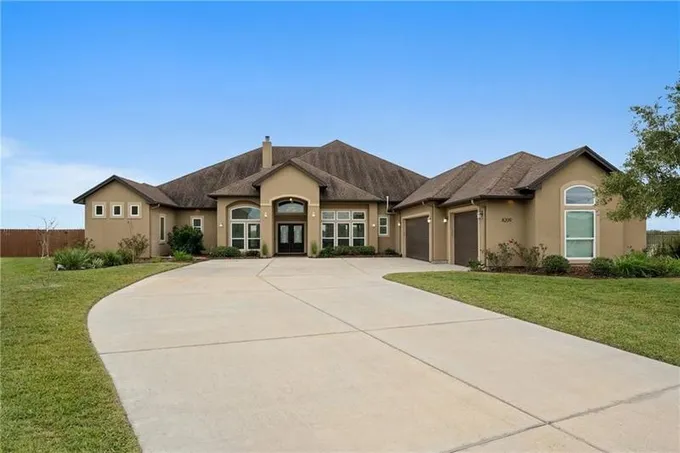 8209 Taylors Way Ct, Corpus Christi, TX 78414 for Sale