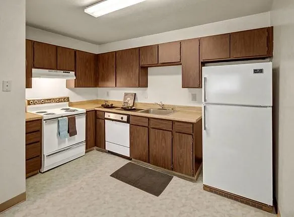 Driftwood Apartments - 7101 Weimer Rd - Anchorage, AK Apartments for Rent