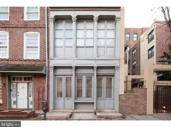 130 Arch St #106 - Philadelphia, PA 19106 - Home For Rent