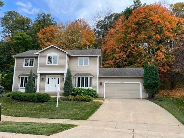 1351 Woodland Dr SW, Rochester, MN 55902  MLS# 6418323 for Sale