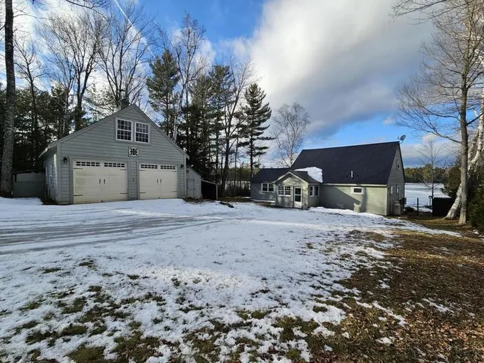 Millinocket, Penobscot County, ME House for sale Property ID: 418408126