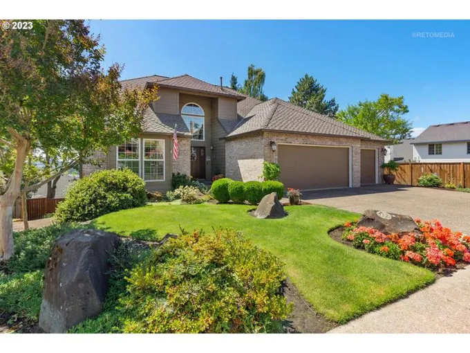 14376 SW AYNSLEY WAY, Tigard, OR 97224 Single Family Residence For Sale  MLS# 24504325