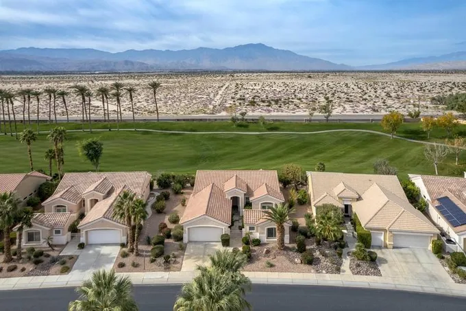 35127 Rosemont Dr, Palm Desert, CA 92211  MLS# 219105677 for Sale
