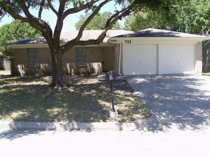 732 Reveille Rd, Fort Worth, TX 76108 for Sale