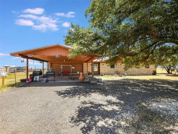 14615 ARMSTRONG RD, Salado, TX 76571 Single Family Residence For Sale  MLS# 9623005